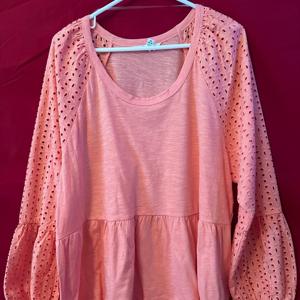 Ladies NWT Top